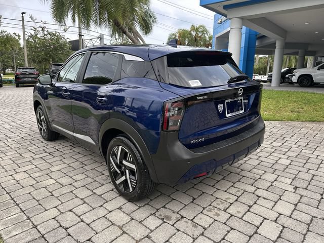 Used 2025 Nissan Kicks SV FWD image 34
