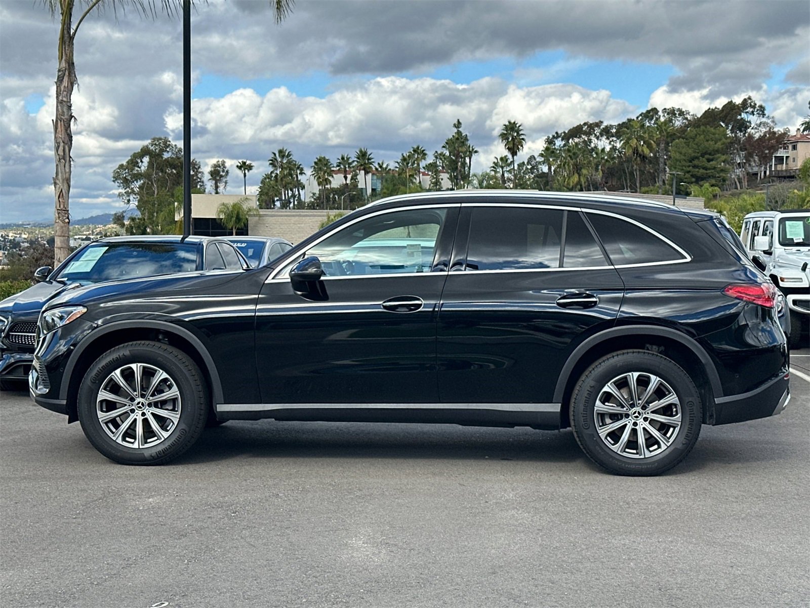 Certified 2025 Mercedes-Benz GLC 300 image 7