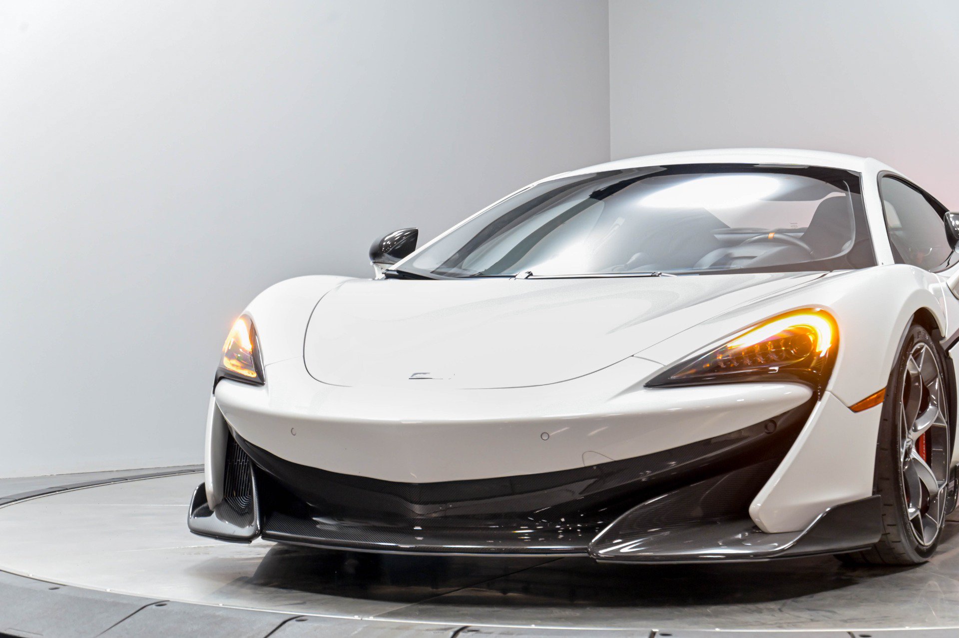 Used 2019 McLaren 600LT RWD image 77