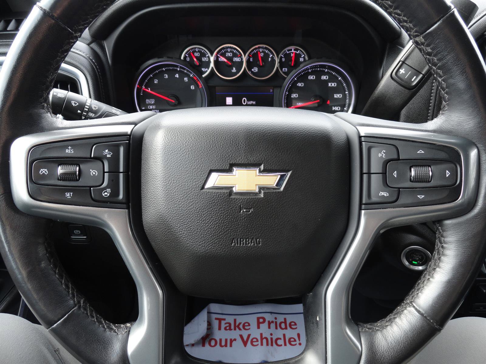 Used 2022 Chevrolet Silverado 1500 LTZ w/ LTZ Premium Package AWD/4WD image 15