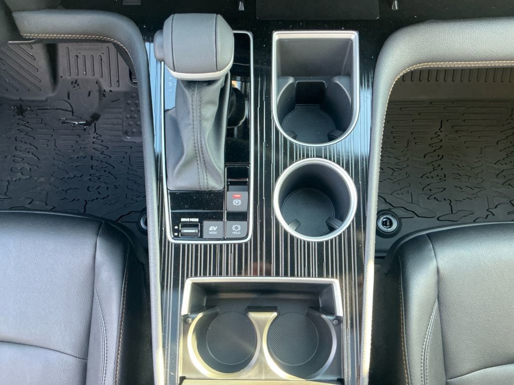 New 2026 Toyota Sienna XLE Woodland Edition image 12