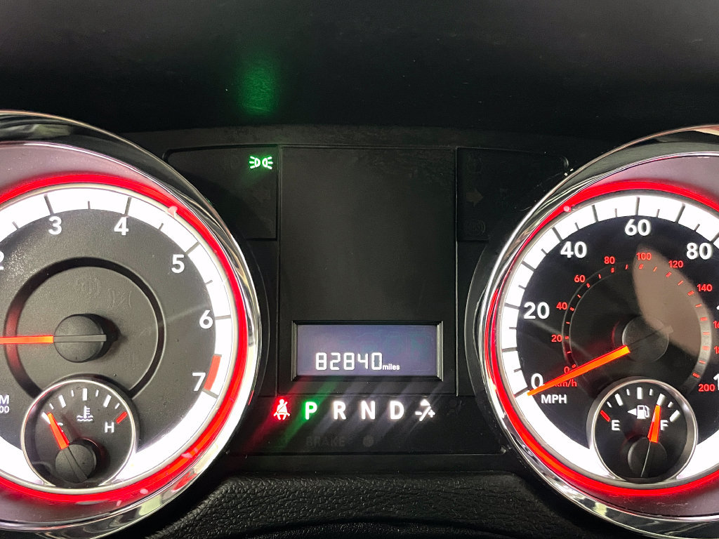 Used 2018 Dodge Grand Caravan SE FWD image 25