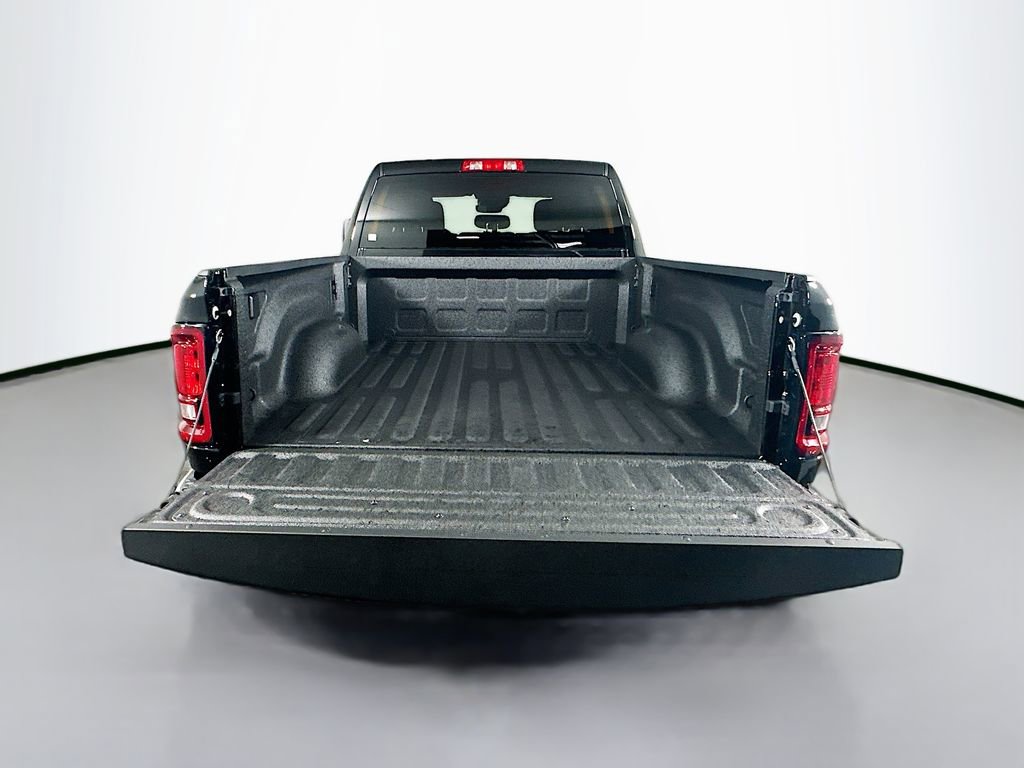 New 2025 RAM 2500 Big Horn AWD/4WD image 16