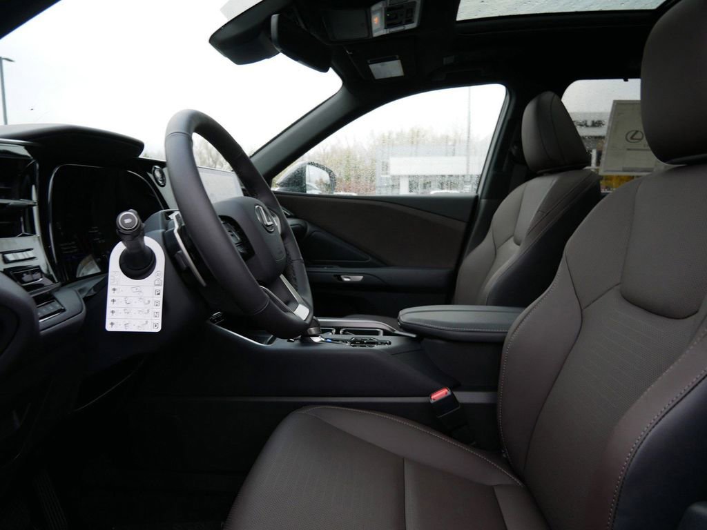 New 2026 Lexus TX 350 AWD image 9