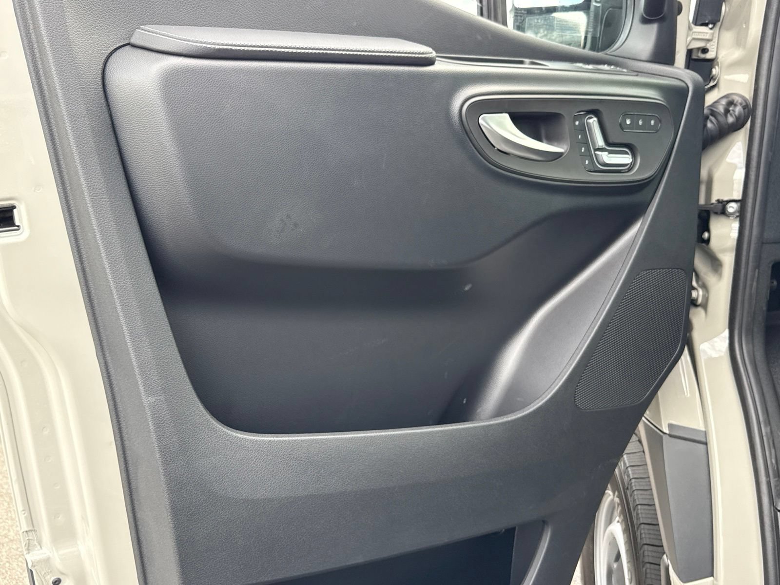 New 2026 Mercedes-Benz Sprinter 2500 image 17