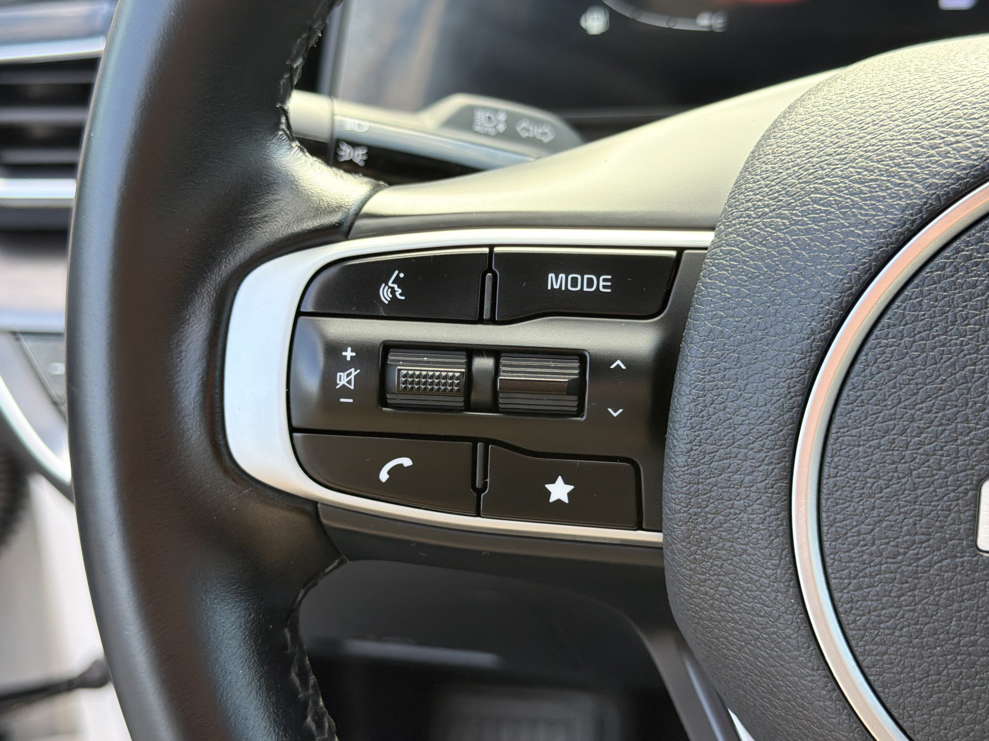 Used 2023 Kia Sportage EX FWD image 20