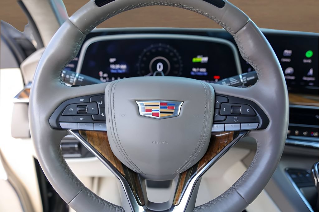 Certified 2024 Cadillac Escalade Premium Luxury Platinum AWD/4WD image 12