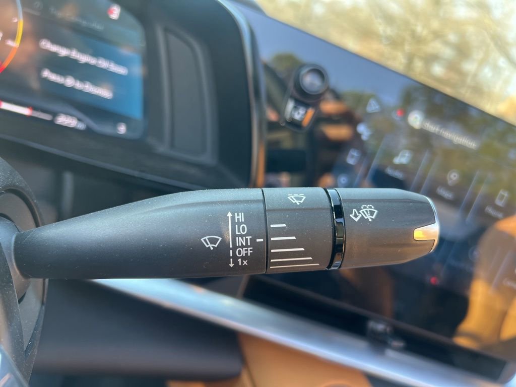 Certified 2024 Chevrolet Corvette Stingray Preferred Conv w/ Z51 Performance Package image 28