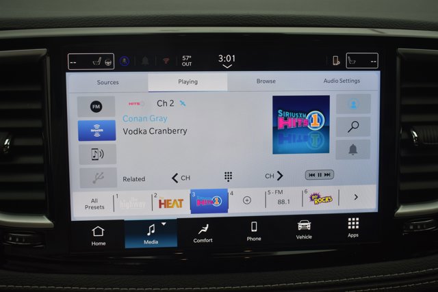 New 2026 Chrysler Pacifica Select image 24