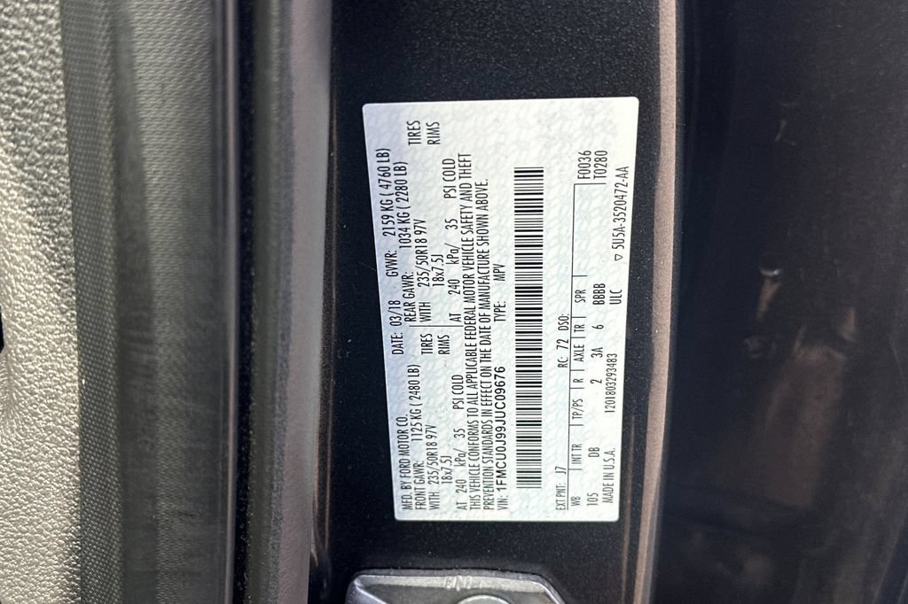 Used 2018 Ford Escape Titanium w/ Ford Safe & Smart Package FWD image 30