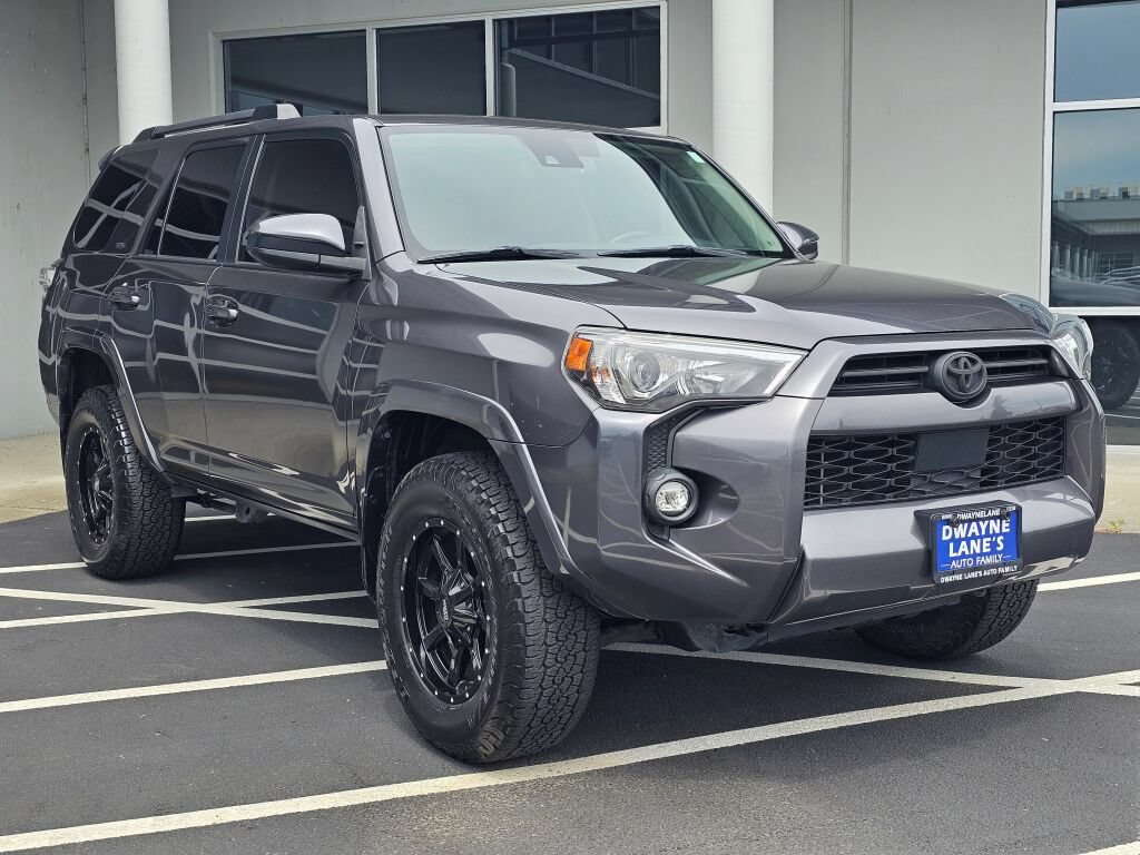 Used 2021 Toyota 4Runner SR5 AWD/4WD image 7