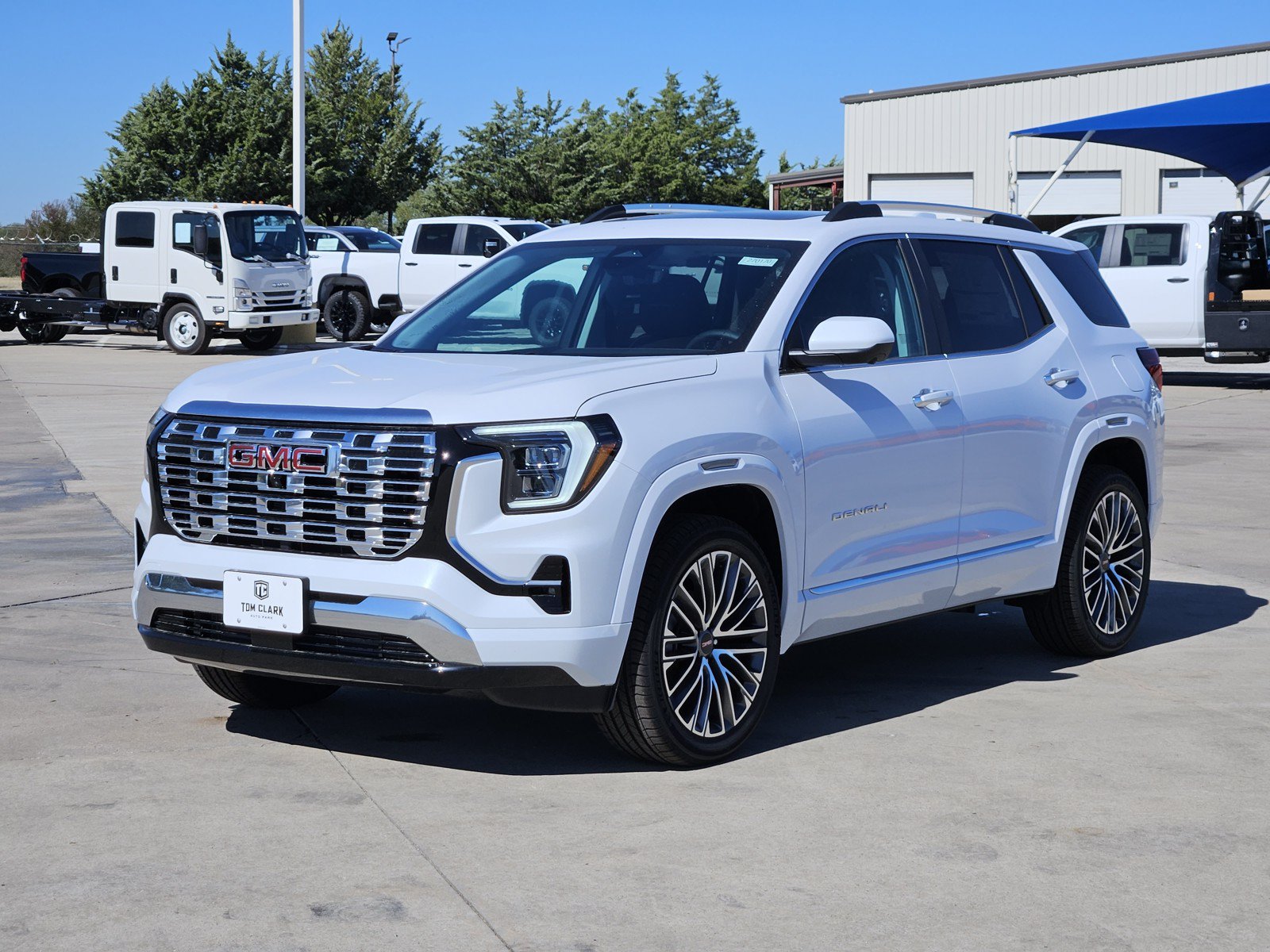 New 2027 GMC Terrain Denali AWD/4WD image 2