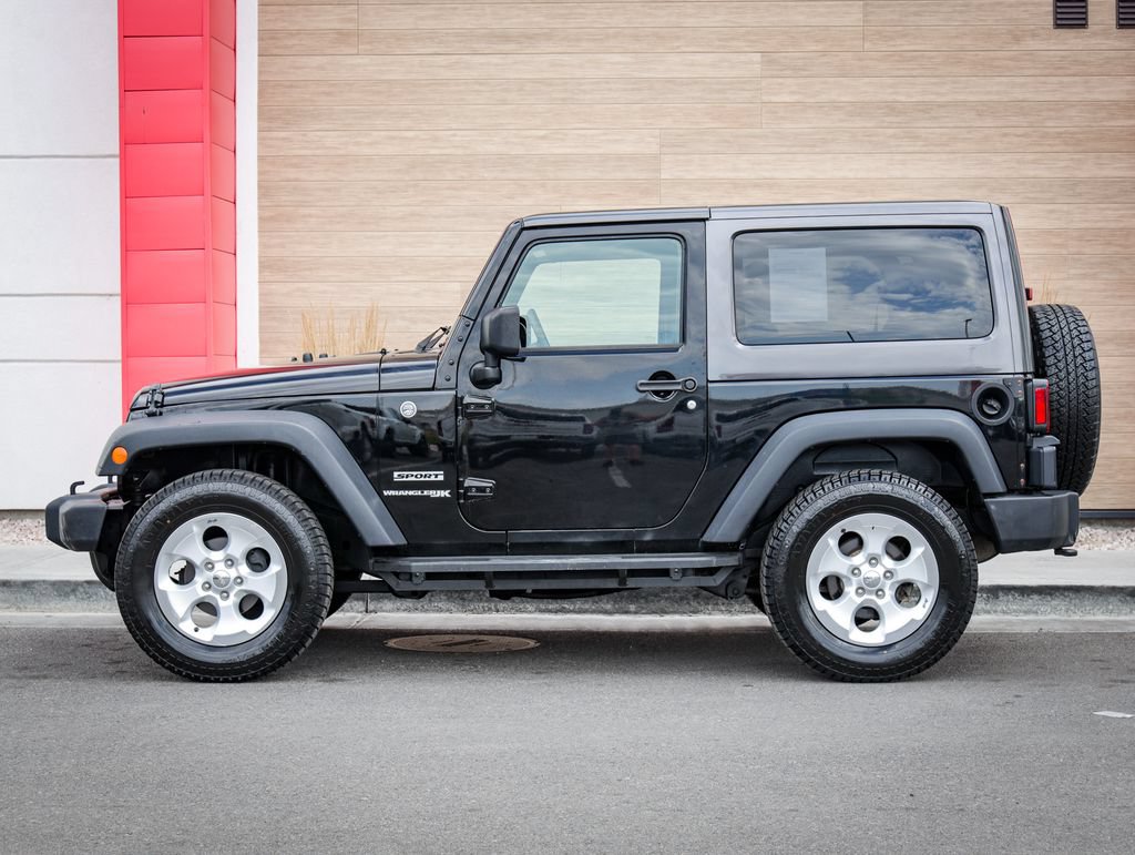 Used 2018 Jeep Wrangler Sport AWD/4WD image 6