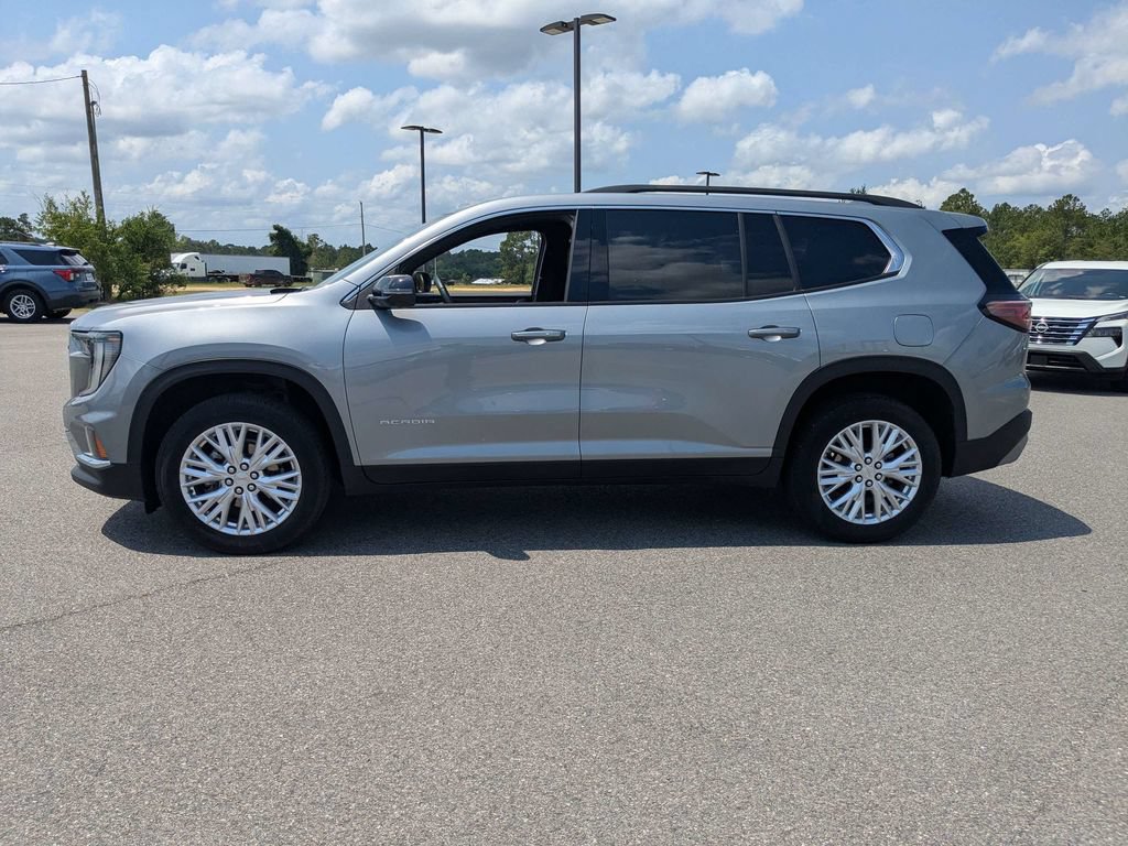 Used 2026 GMC Acadia Elevation w/ Elevation Premium Package FWD image 7