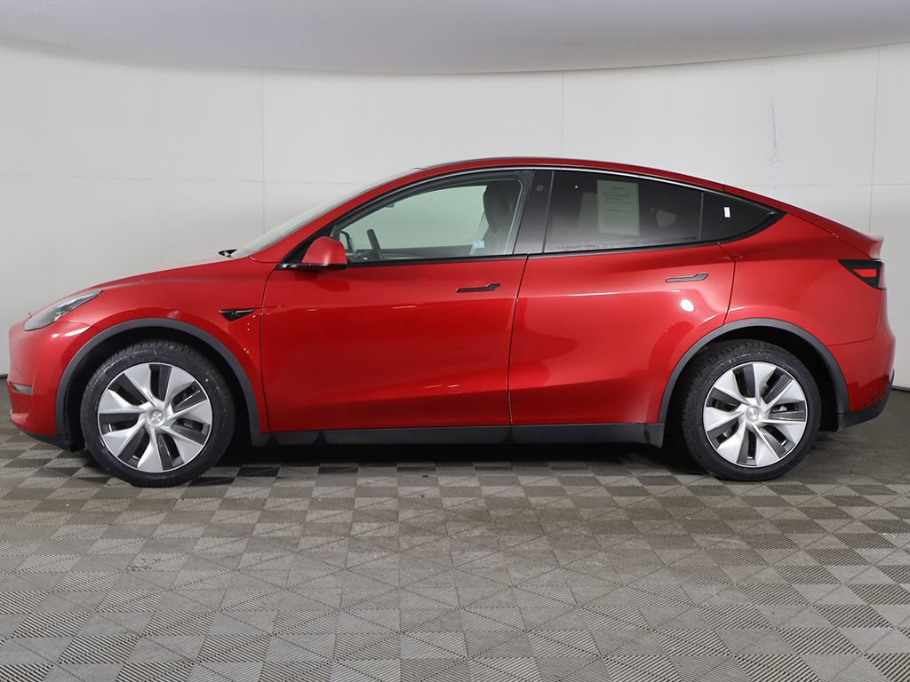 Used 2023 Tesla Model Y Long Range AWD/4WD image 16