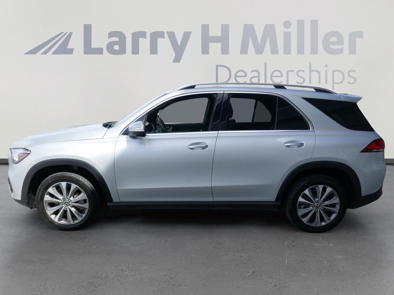 Used 2021 Mercedes-Benz GLE 350 4MATIC image 27