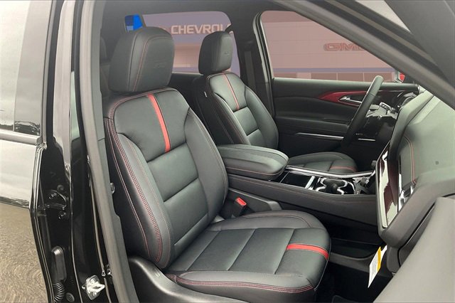 New 2026 Chevrolet Traverse RS image 8