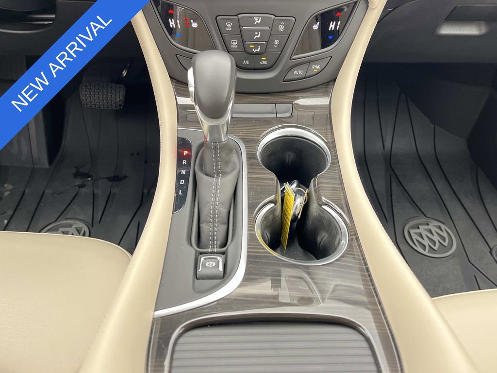 Used 2020 Buick Envision Preferred image 15