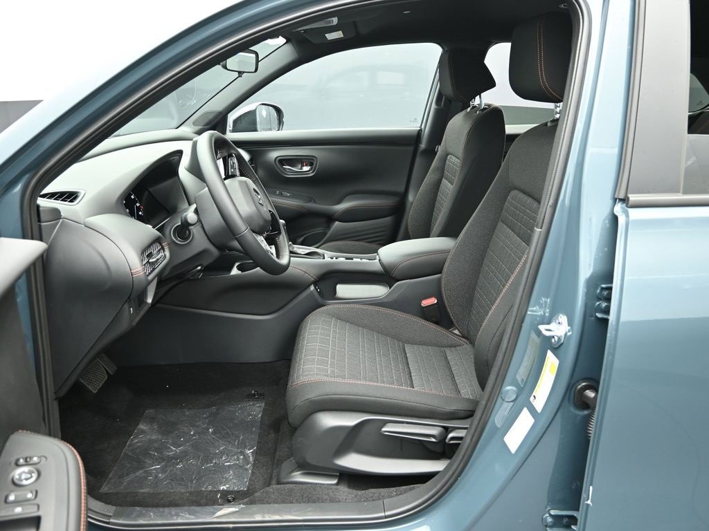 New 2026 Honda HR-V Sport image 32