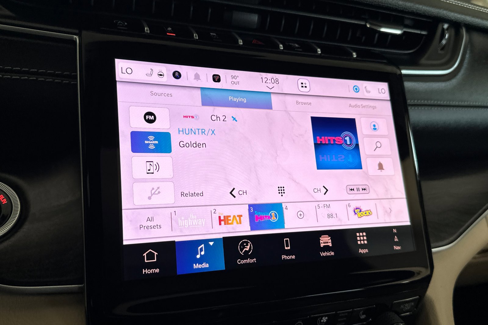 New 2025 Jeep Grand Cherokee L Limited w/ Luxury Tech Group II image 19