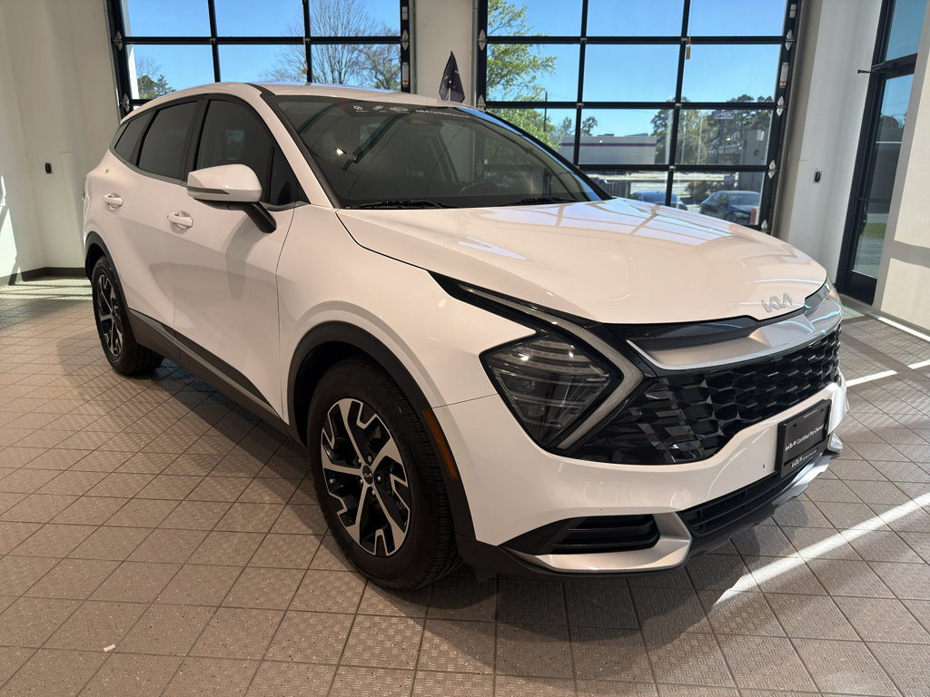 Certified 2024 Kia Sportage EX image 7
