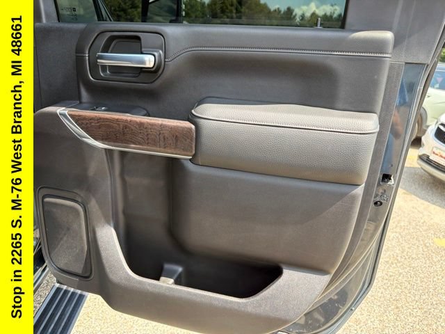 Used 2023 GMC Sierra 2500 Denali w/ Denali Ultimate Package AWD/4WD image 40