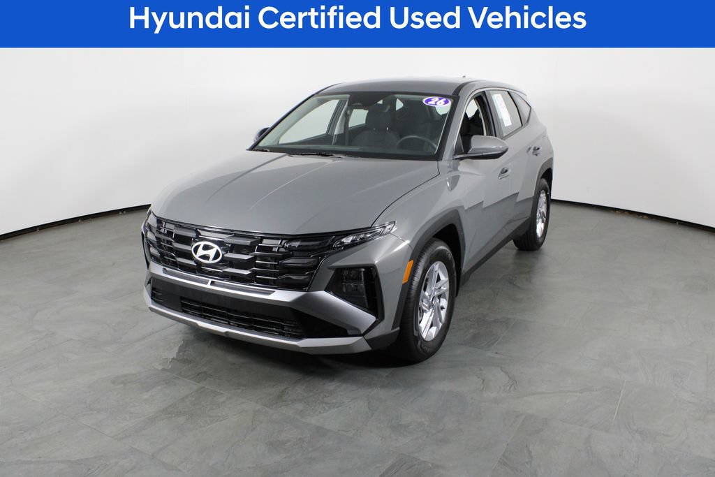 Used 2026 Hyundai Tucson SE FWD image 2