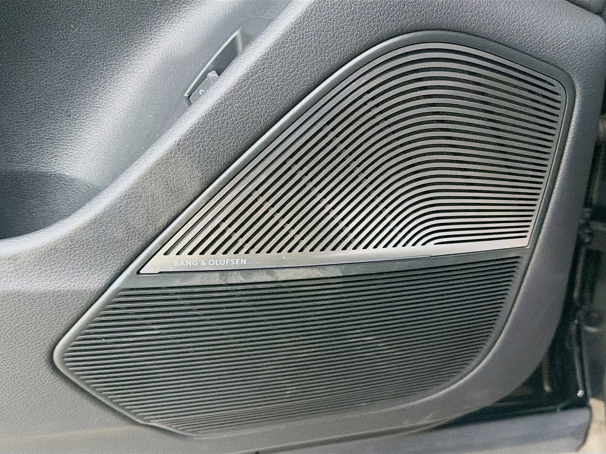 Used 2023 Audi Q8 Prestige image 18