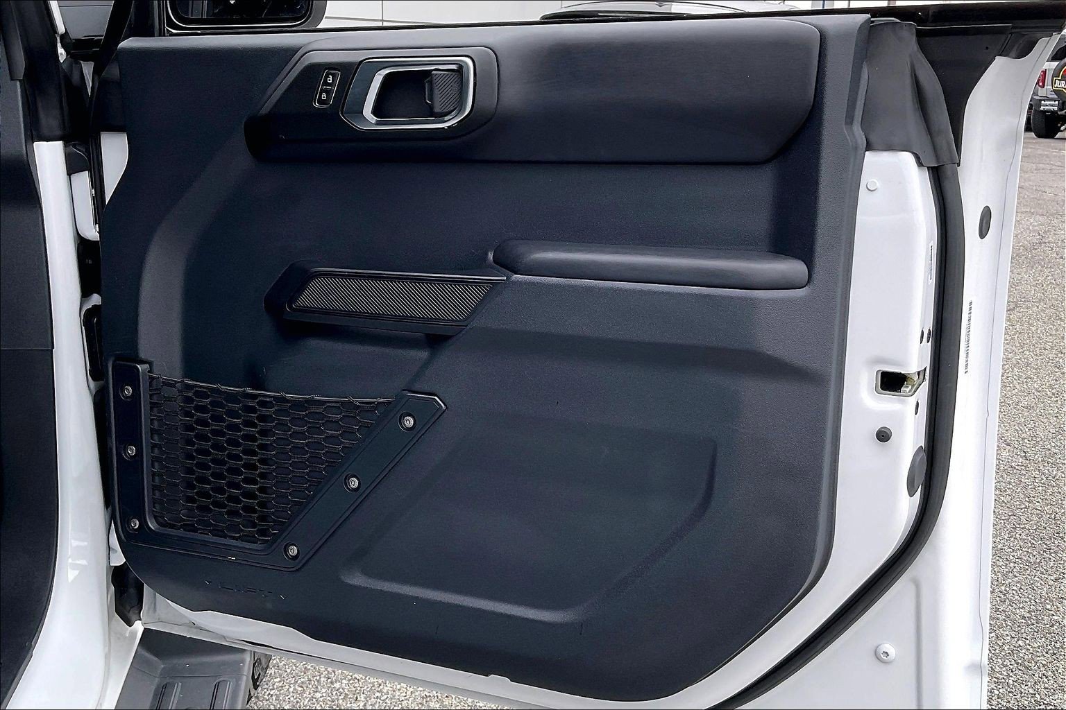 Used 2025 Ford Bronco Outer Banks image 22