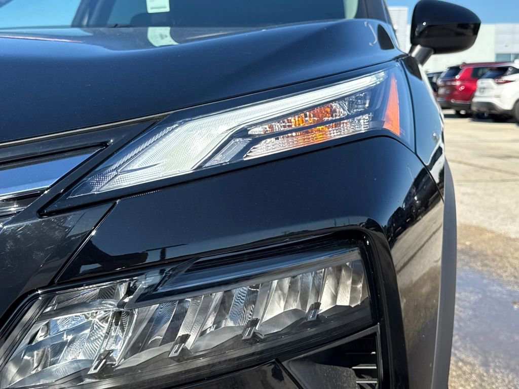 New 2026 Nissan Rogue SV w/ SV Premium Package image 9