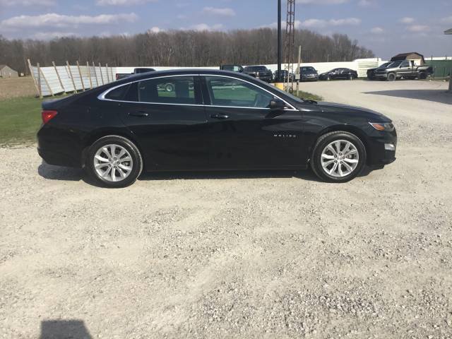 Used 2024 Chevrolet Malibu LT FWD image 2
