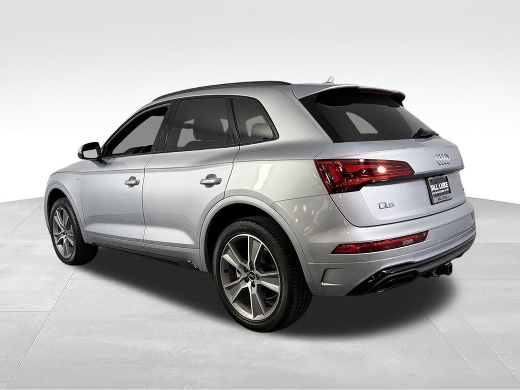 Used 2025 Audi Q5 2.0T Premium w/ Convenience Plus Package AWD/4WD image 9