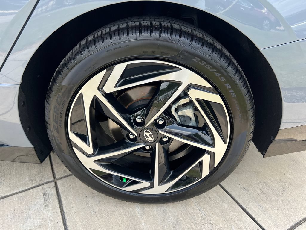 Certified 2026 Hyundai Sonata SEL FWD image 13