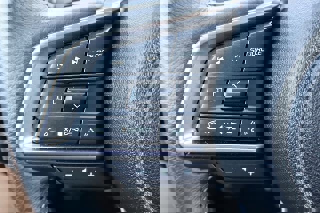 Certified 2025 Subaru Outback Premium image 21