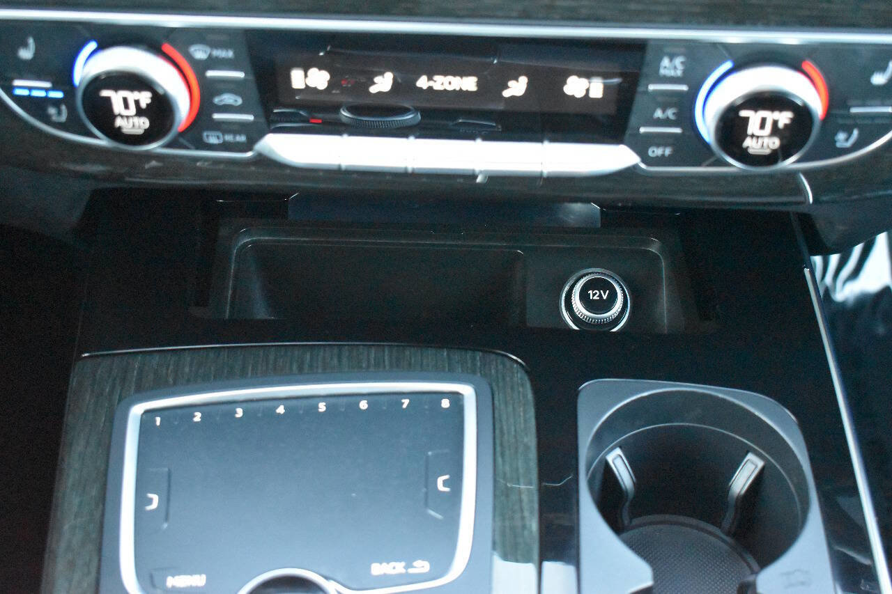 Used 2018 Audi Q7 3.0T Prestige w/ Prestige Package image 39