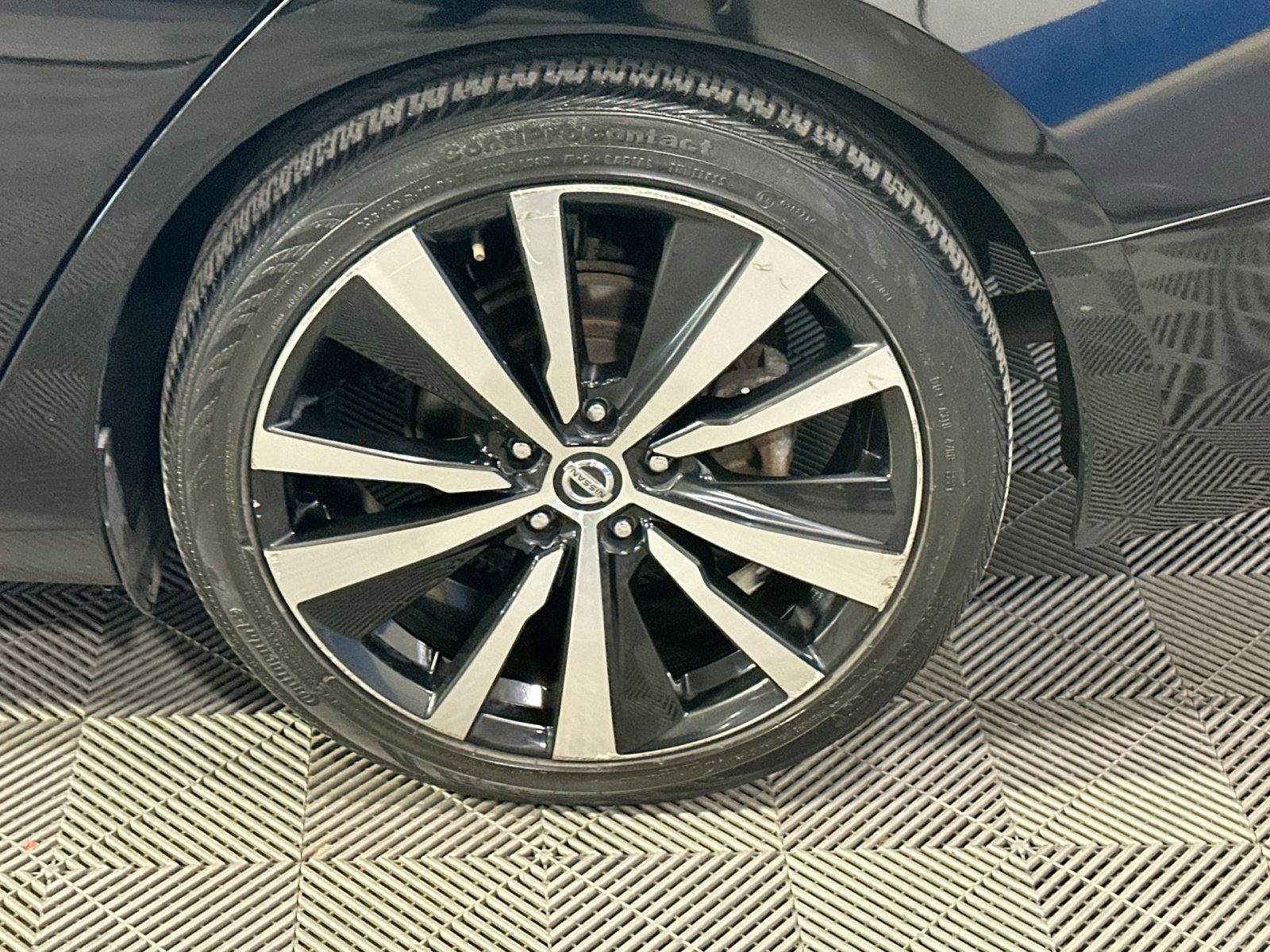 Used 2019 Nissan Altima 2.5 Platinum image 11