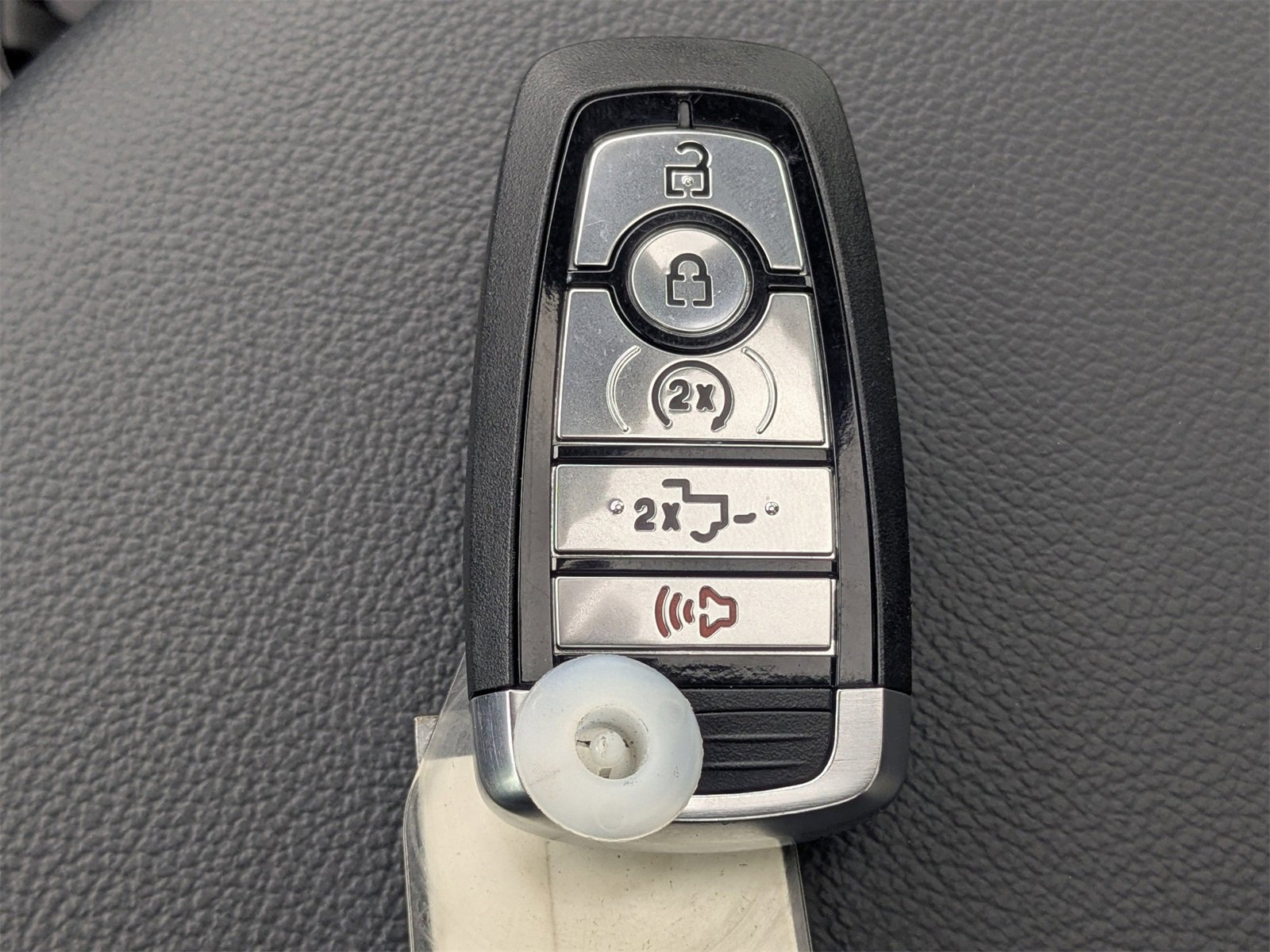 New 2025 Ford F350 Lariat w/ Lariat Ultimate Package image 34