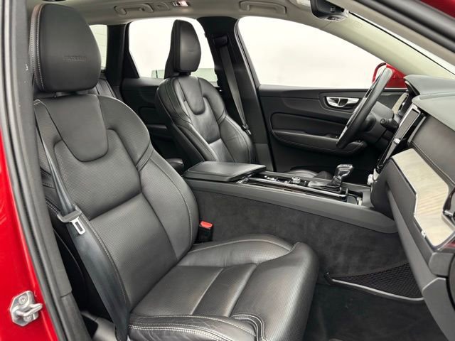 Used 2020 Volvo XC60 T5 Inscription w/ Protection Package Premier image 36