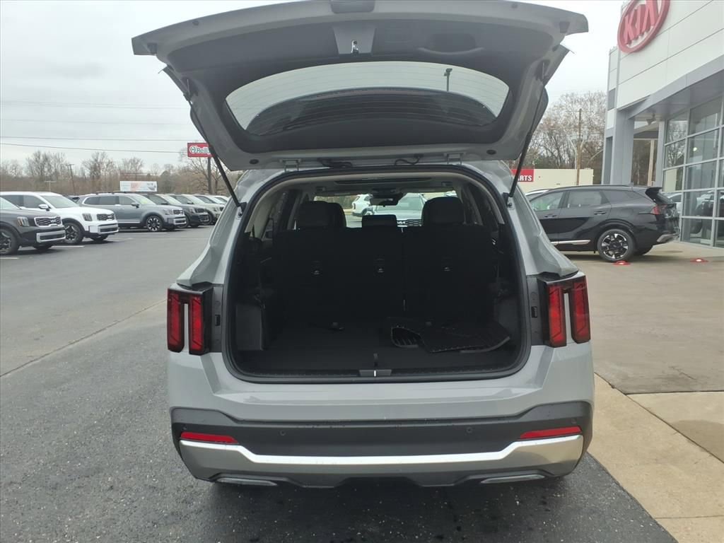 New 2026 Kia Sorento S w/ S Panoramic Sunroof Package AWD/4WD image 6