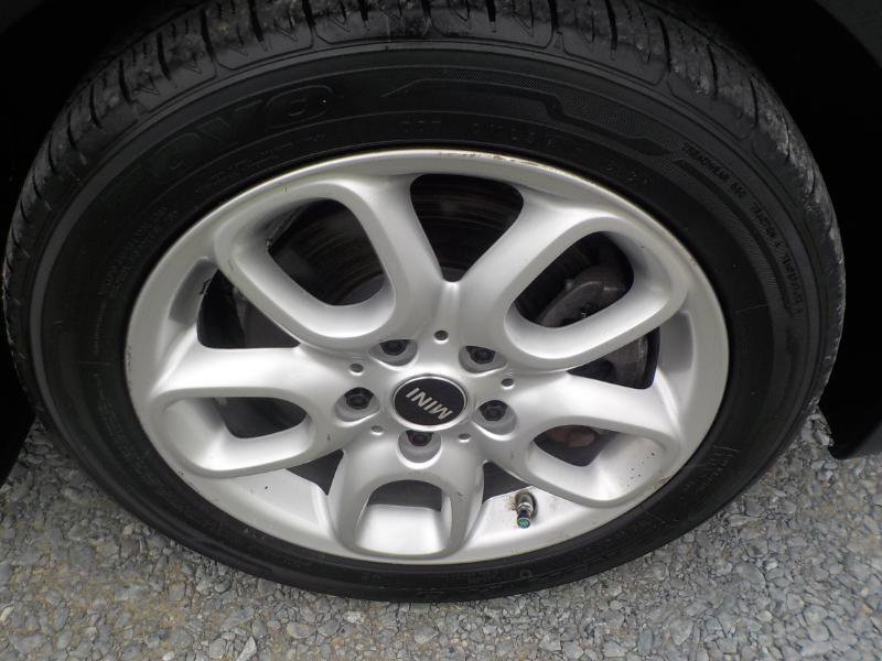 Used 2015 MINI Cooper S image 24