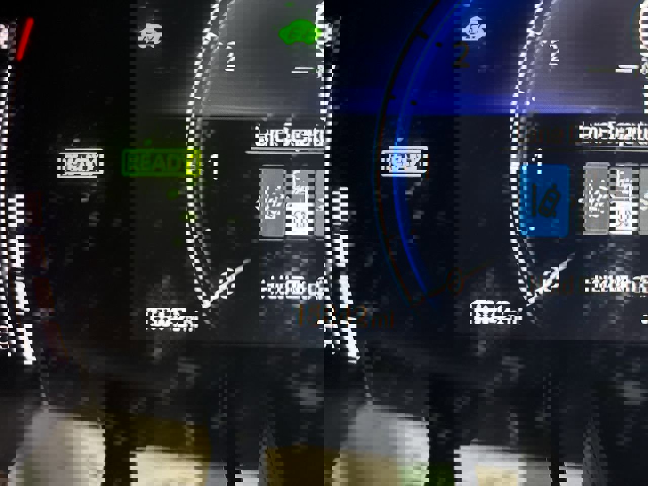 Used 2025 Toyota Camry LE image 15