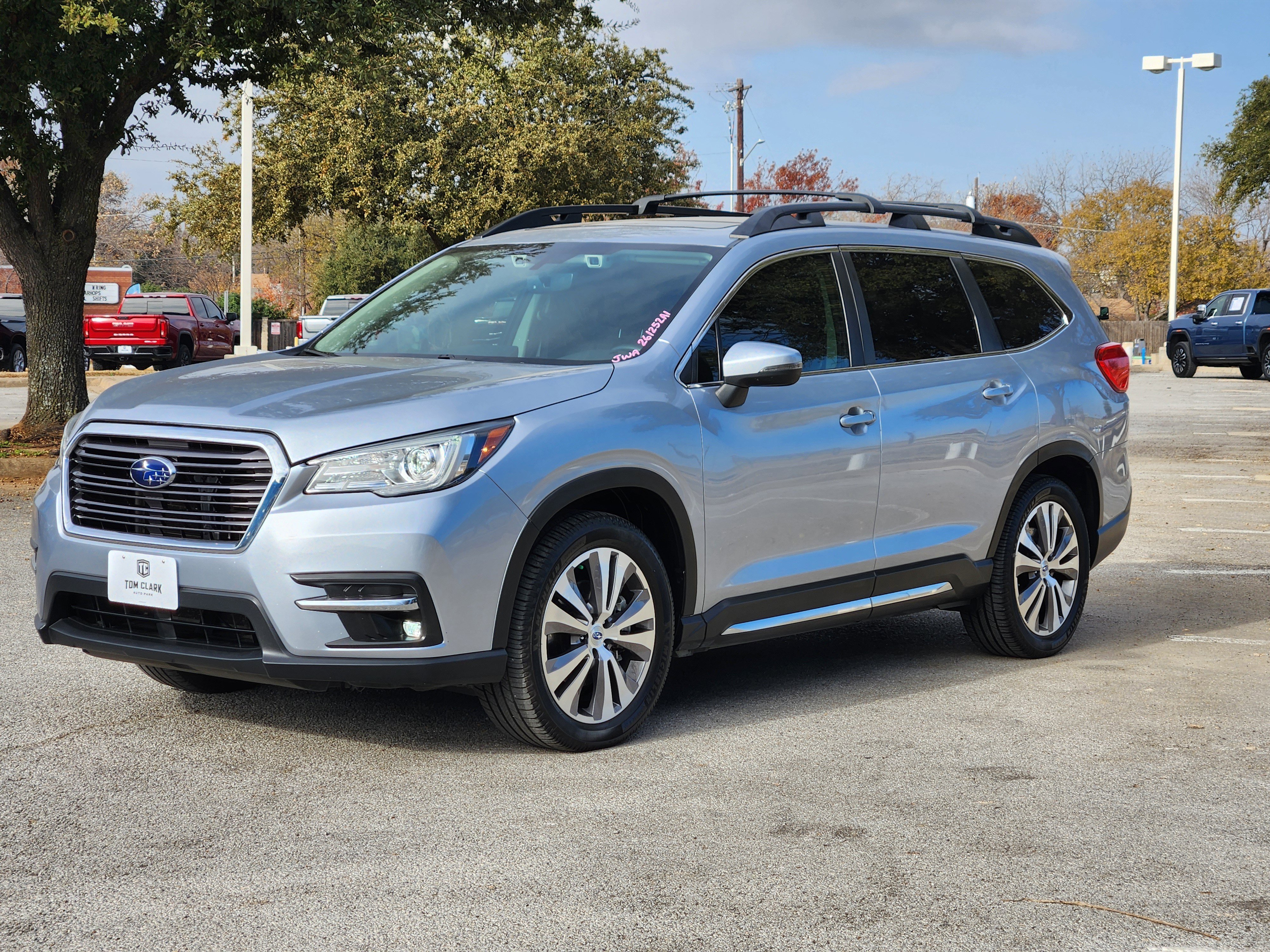 Used 2020 Subaru Ascent Limited w/ Technology Package image 3