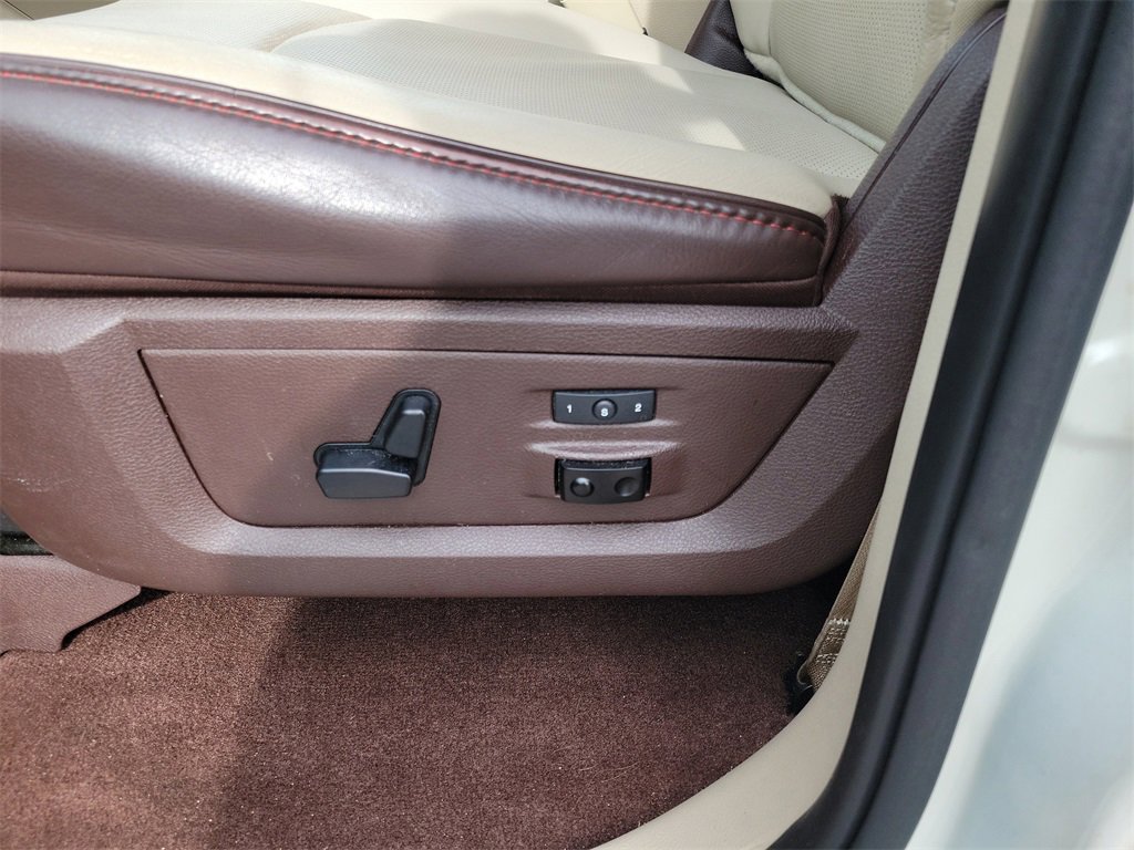 Used 2018 RAM 1500 Laramie Longhorn w/ Longhorn Southfork Package image 25