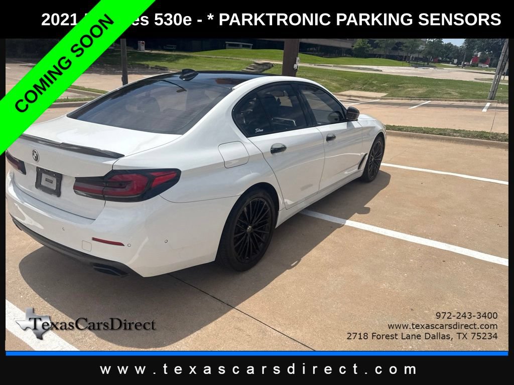 Used 2021 BMW 530e w/ Parking Assistance Package RWD image 5