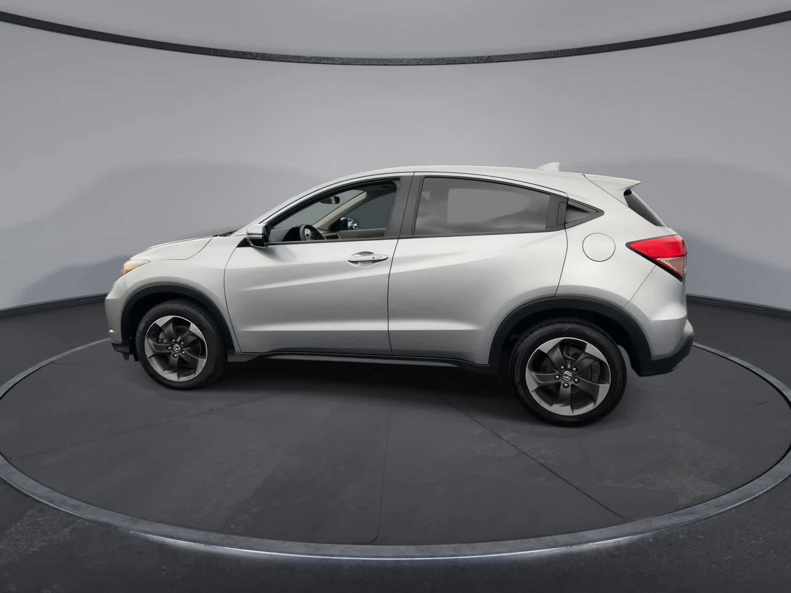 Used 2018 Honda HR-V EX image 5
