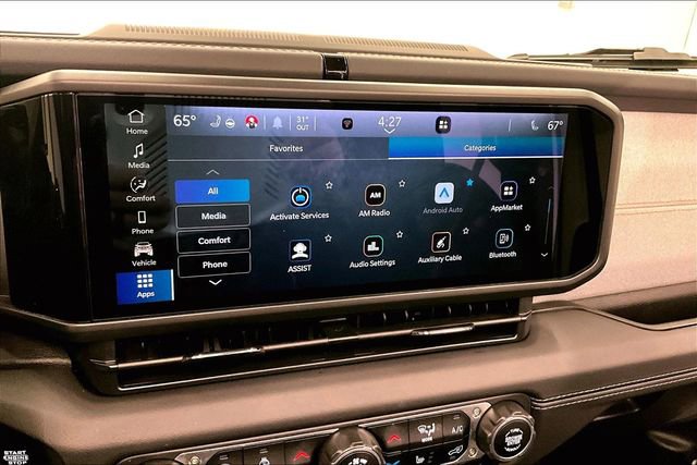 Used 2025 Jeep Wrangler Unlimited Sahara w/ Safety Group image 39