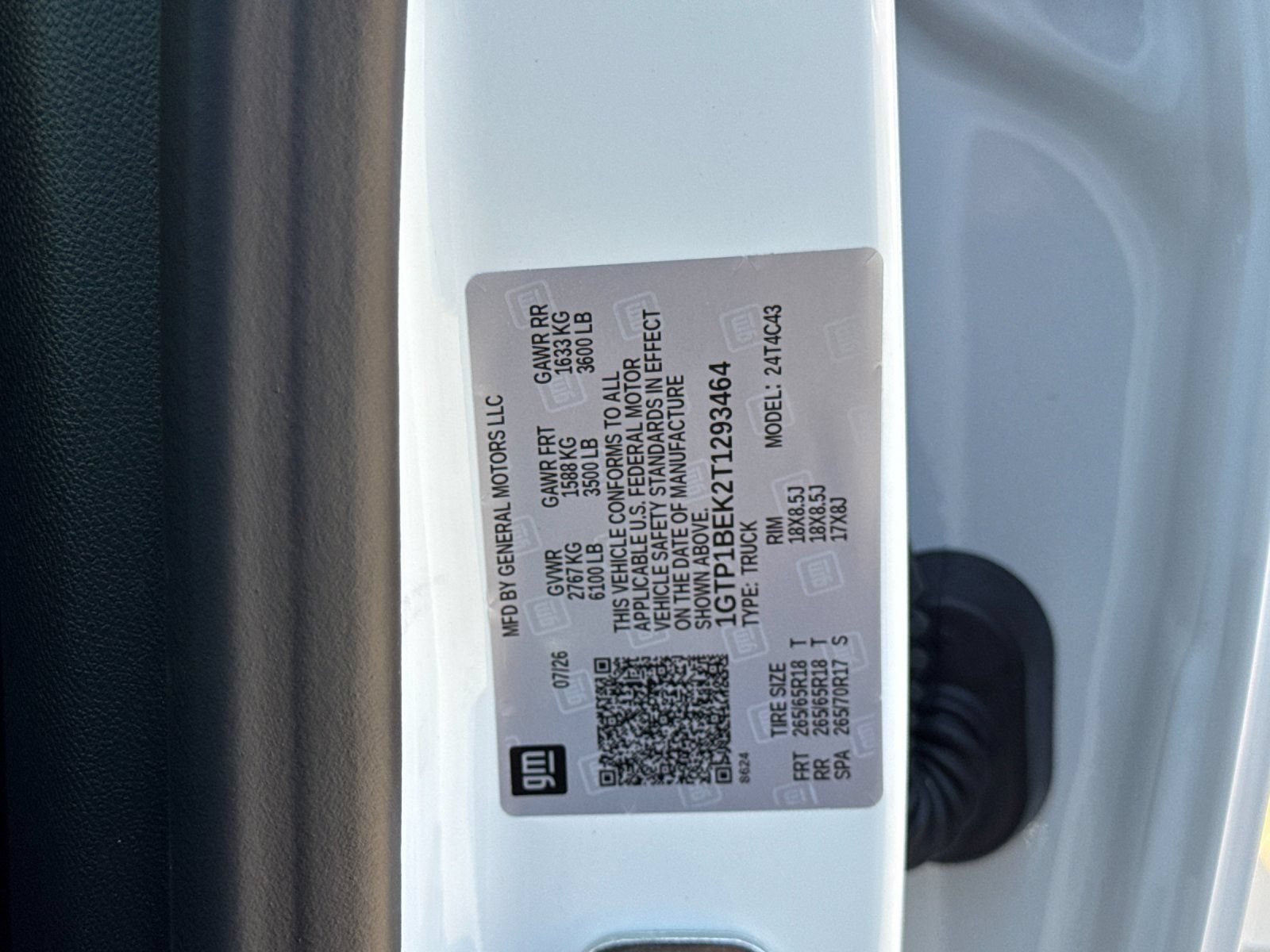 New 2026 GMC Canyon Elevation w/ Technology Package RWD image 25
