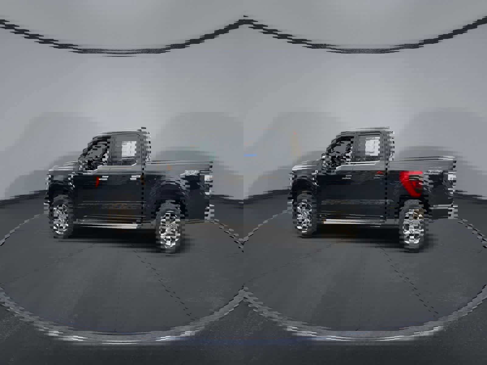 Used 2022 Ford F150 Lariat image 5