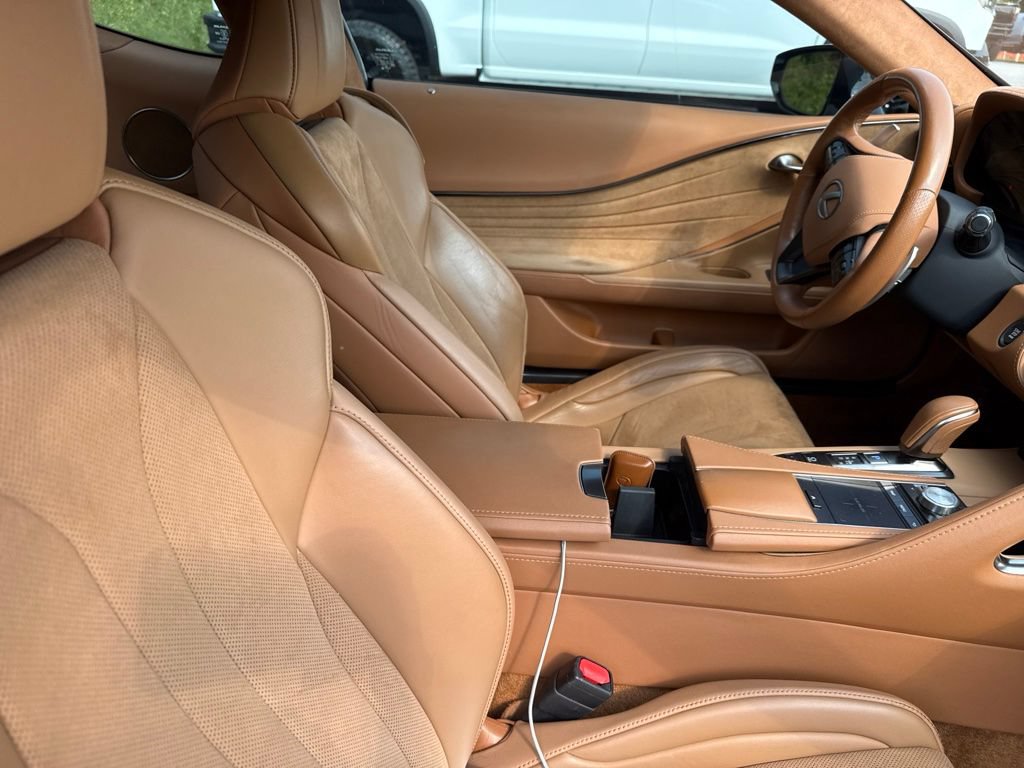 Used 2018 Lexus LC 500 Coupe w/ Performance Package RWD image 16