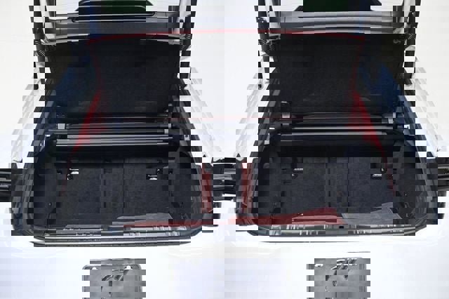 Certified 2024 Porsche Panamera 4 image 25